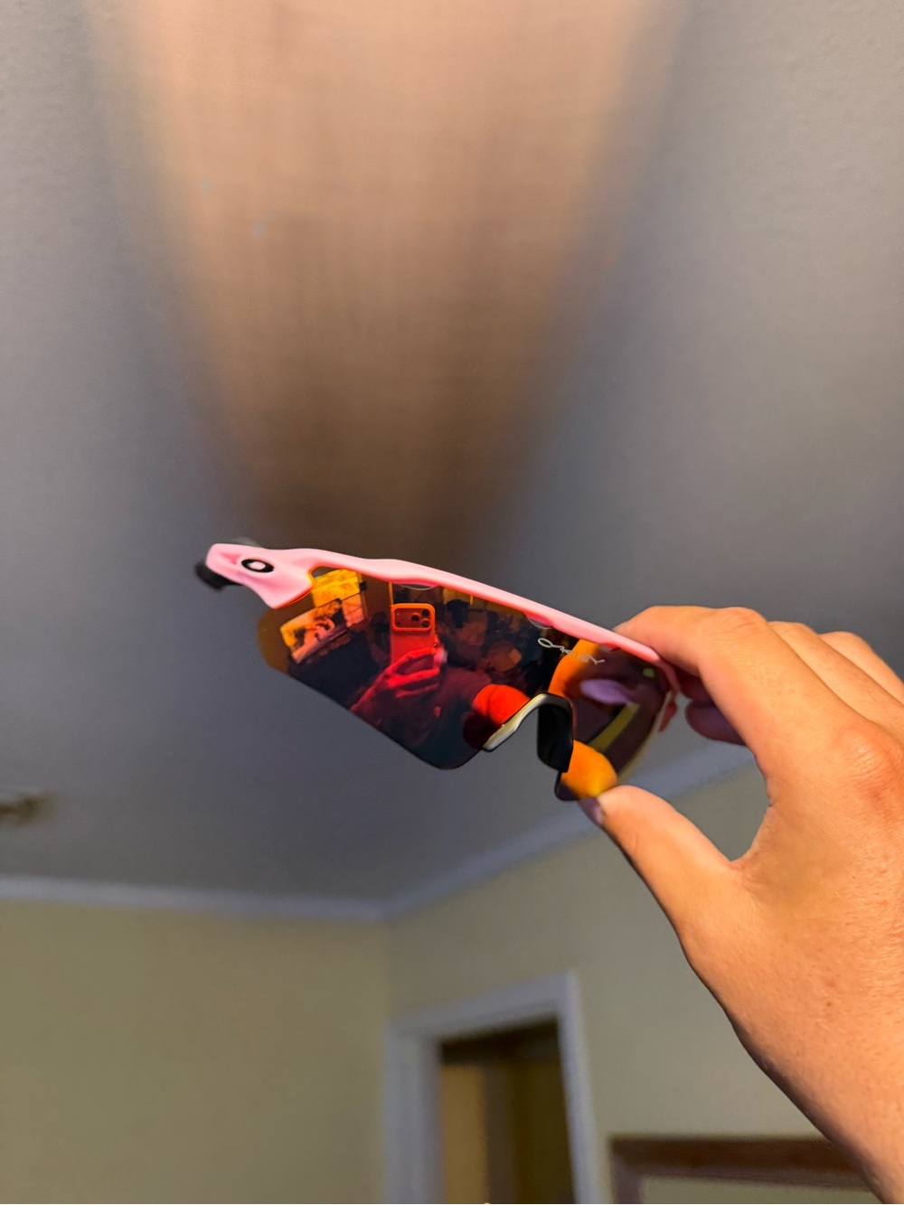 Oakley Pink Performance Sports Sunglasses Oakleys - Picture 2 of 2